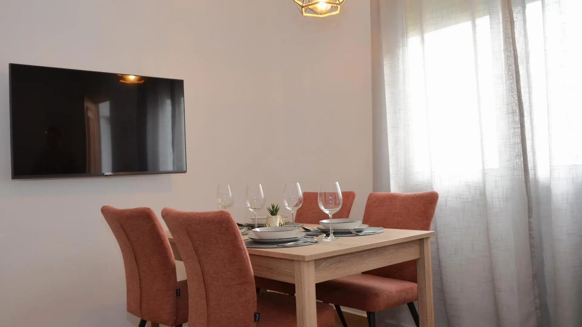 Apartment 4 Dormitorios -El Rinconcito De Cordoba -Centro
